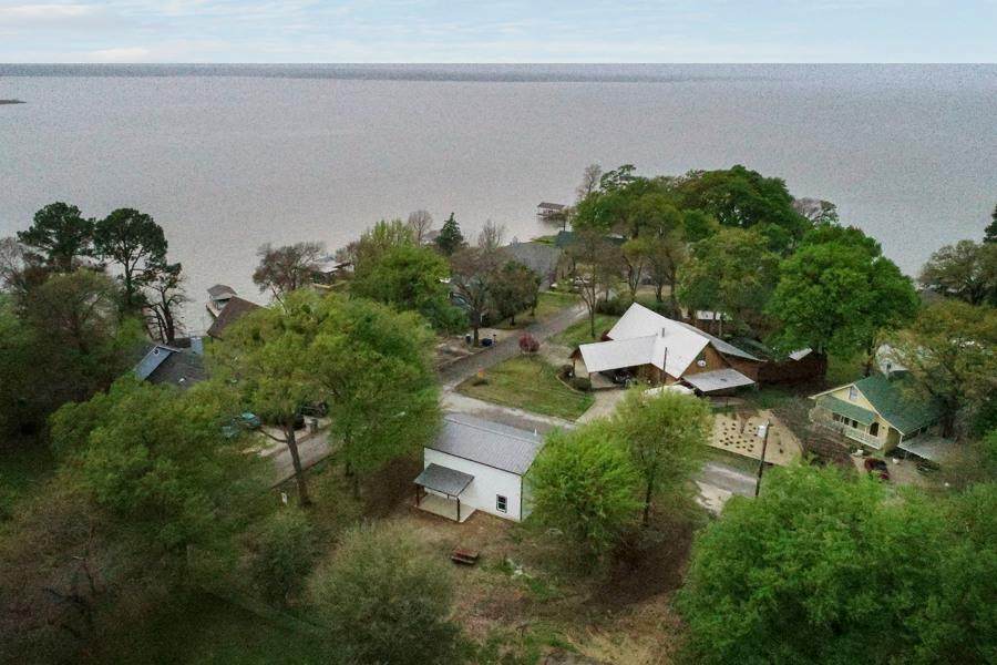 224 Loon Bay Drive - Photo 1