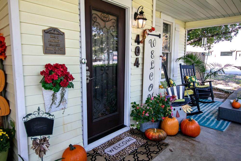404 Main Street - Photo 1