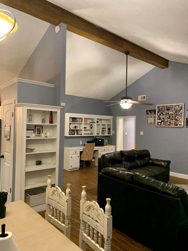 10511 Fm 607 - Photo 1