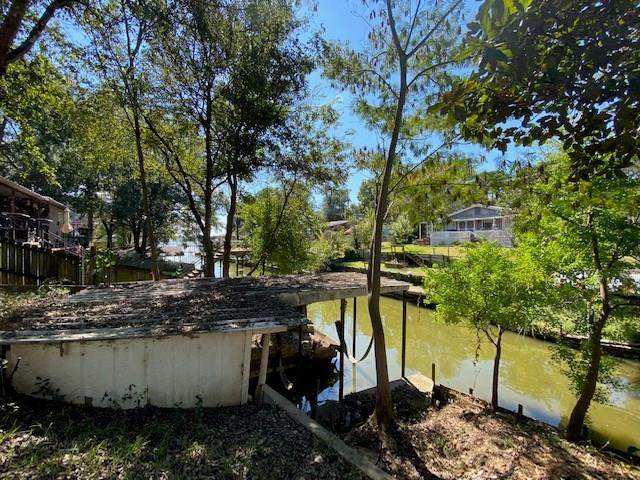 131 Donna Dr - Photo 1