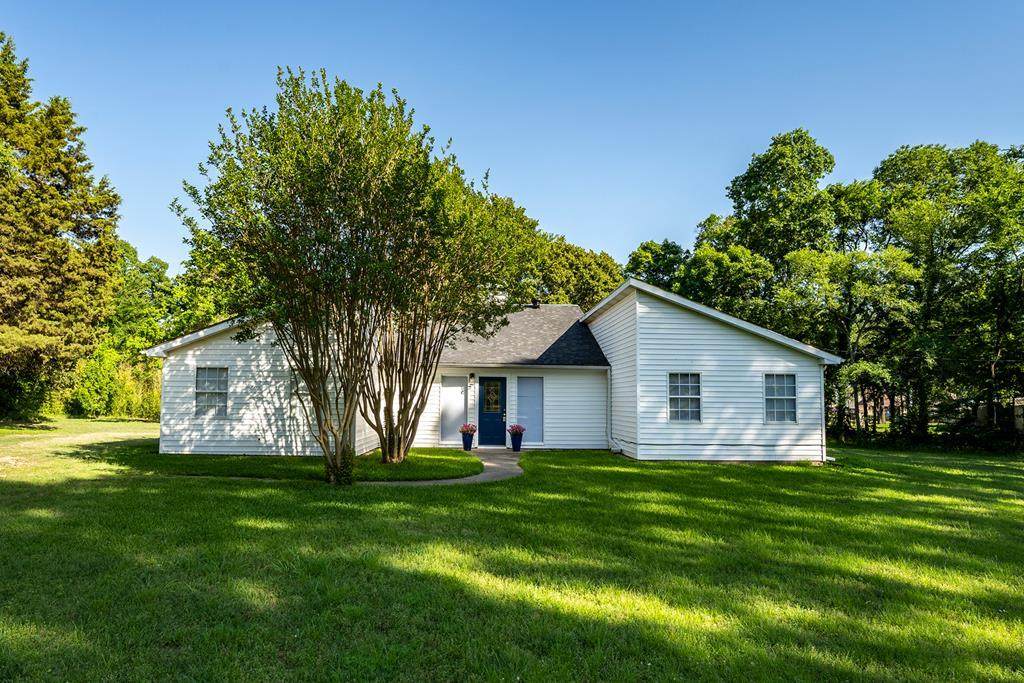 117 E Acres Rd - Photo 1
