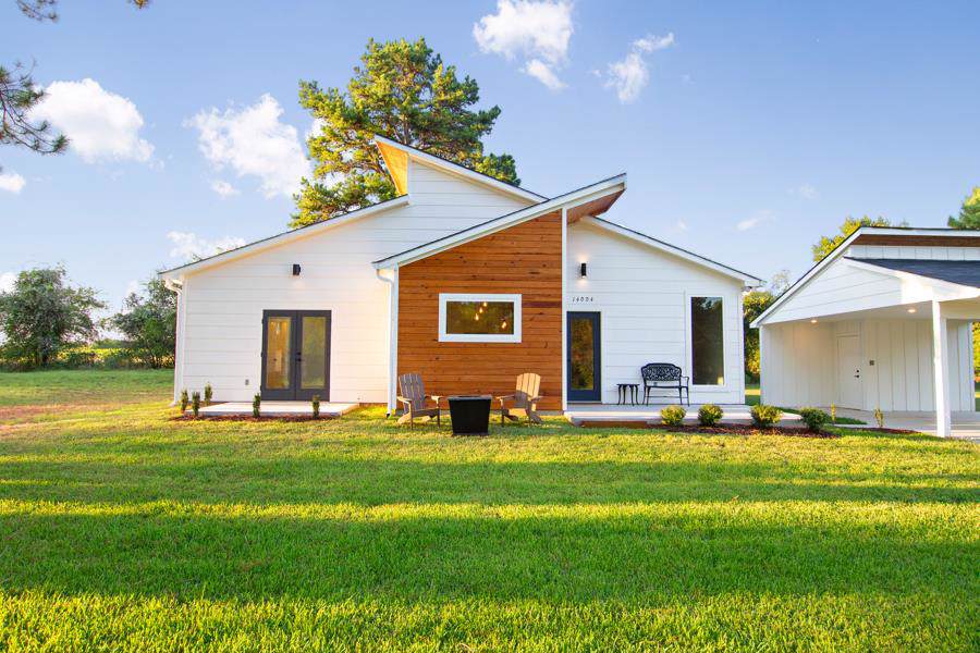 14004 Park Harbor Drive - Photo 1