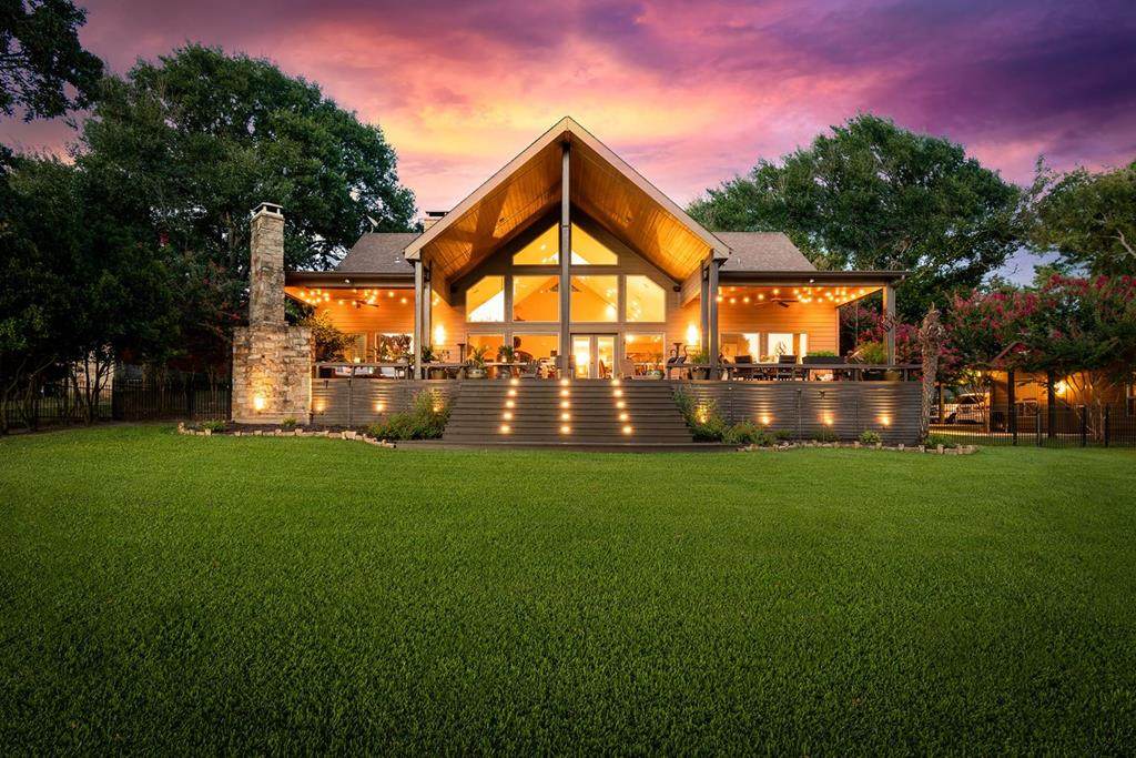 6907 Scott - Photo 1