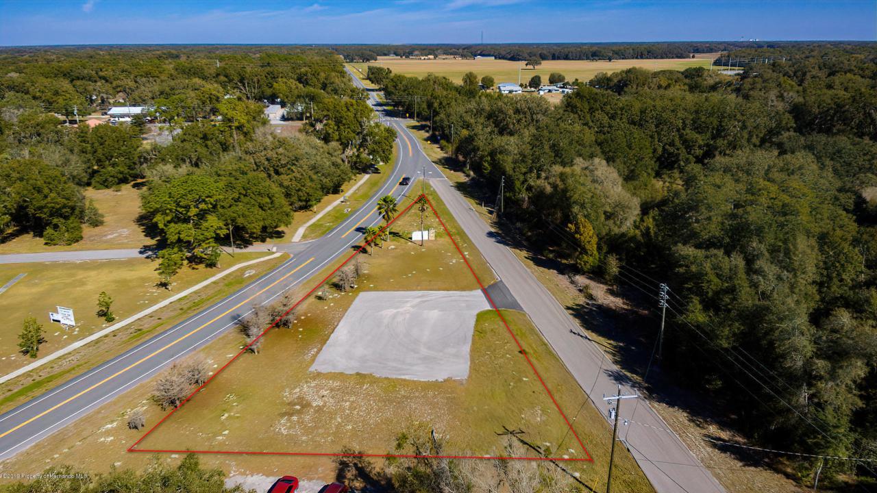 323 Lawrence Court - Photo 1
