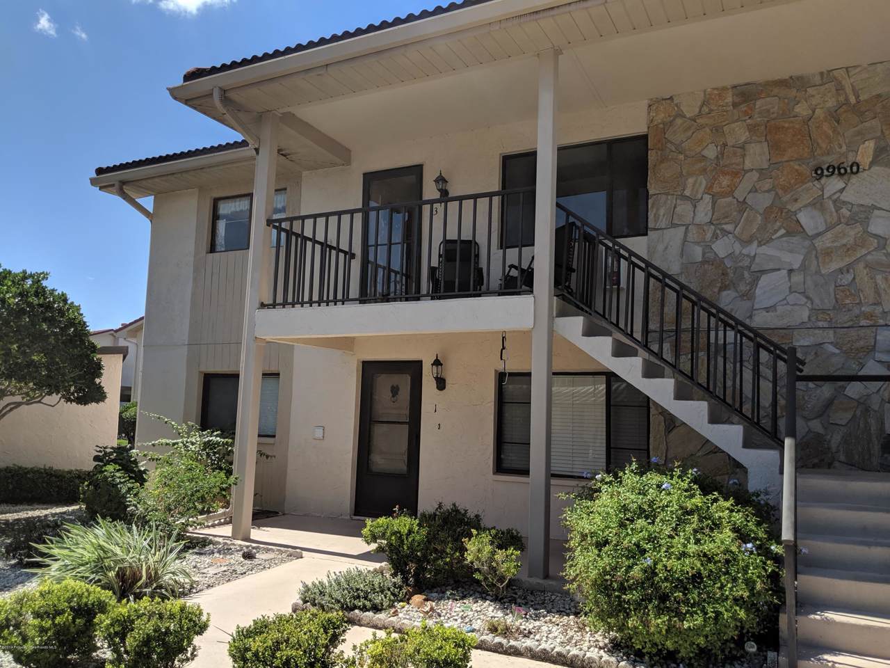 9960 Eagles Point Circle - Photo 1