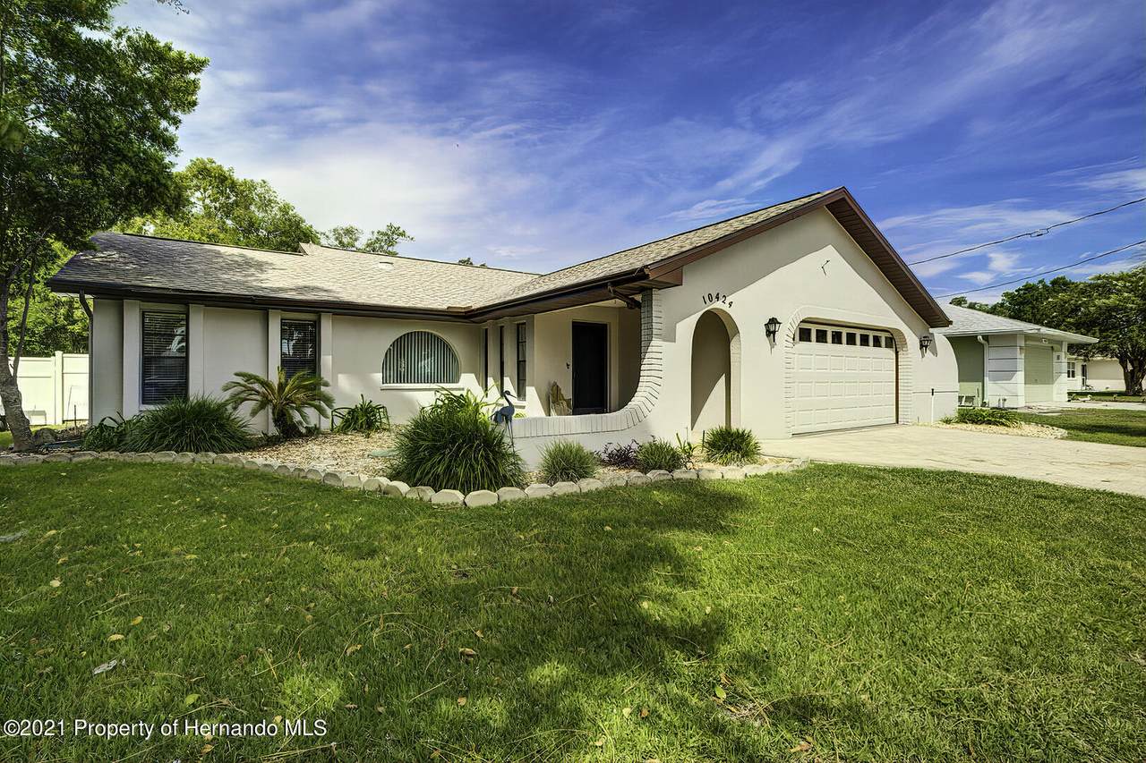 10424 Lafoy Road - Photo 1