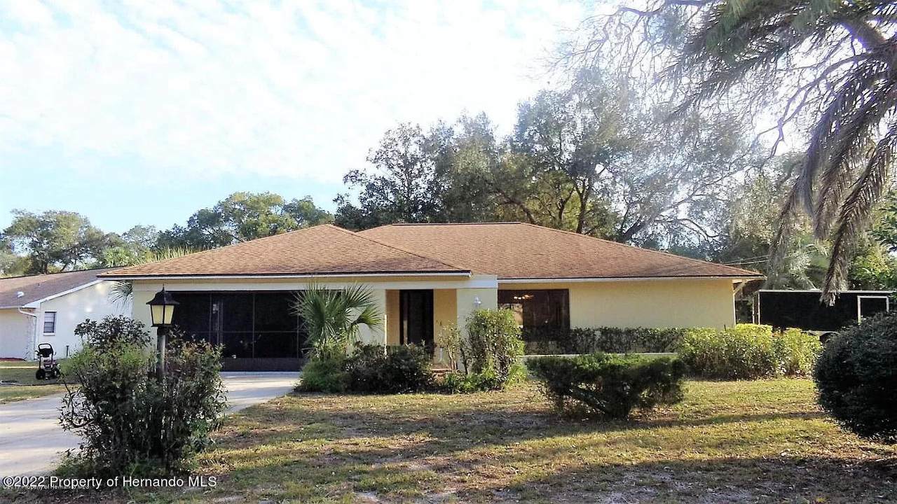 9098 Blackstone Street - Photo 1
