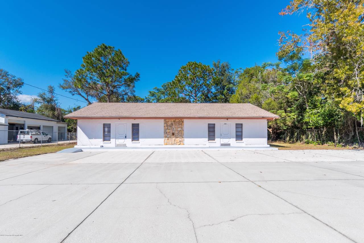 15531 Cortez Boulevard - Photo 1