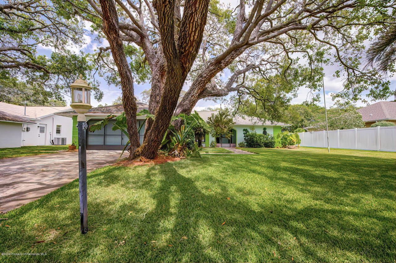 2166 Cottondale Avenue - Photo 1