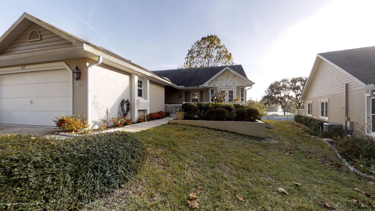1621 N Foxboro Loop - Photo 1