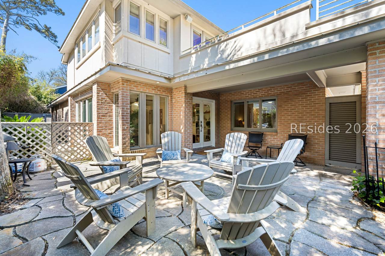 2 Nighthawk Street - Photo 1