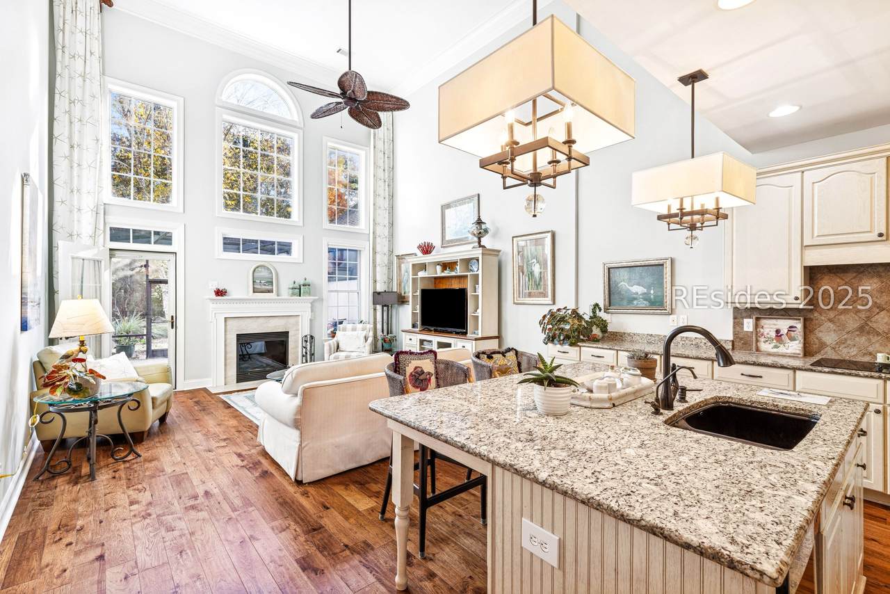 200 Wicklow Drive - Photo 1