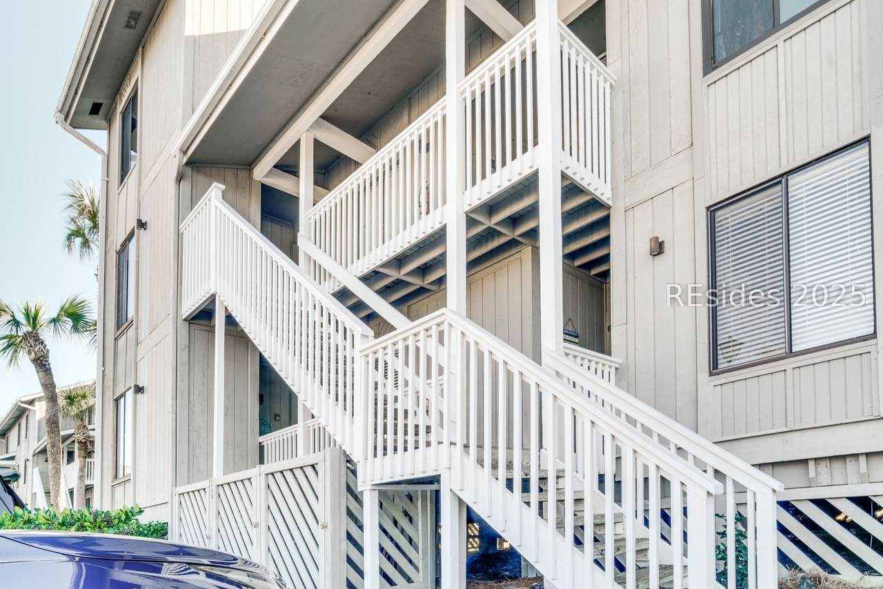 2 Cedar Reef Drive - Photo 1