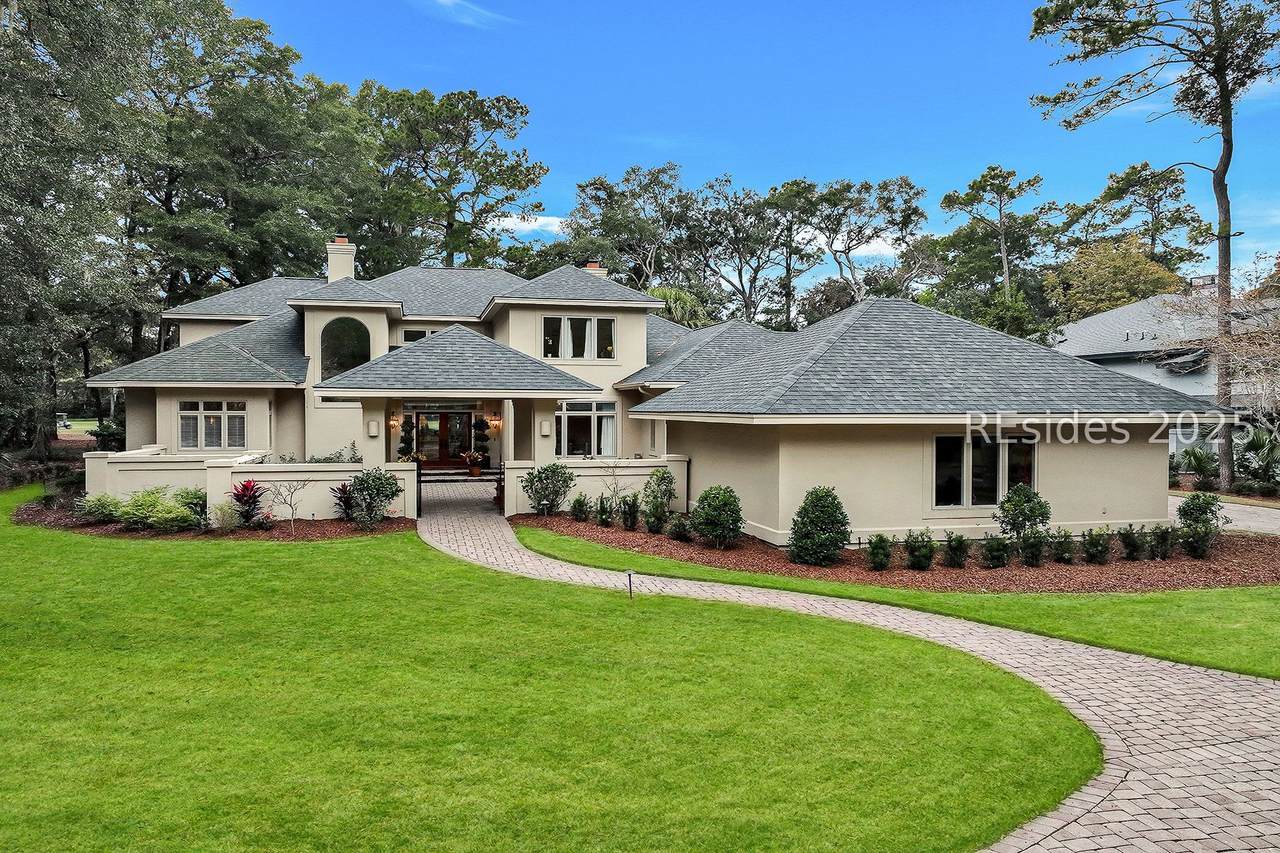 15 Hawthorne Road - Photo 1