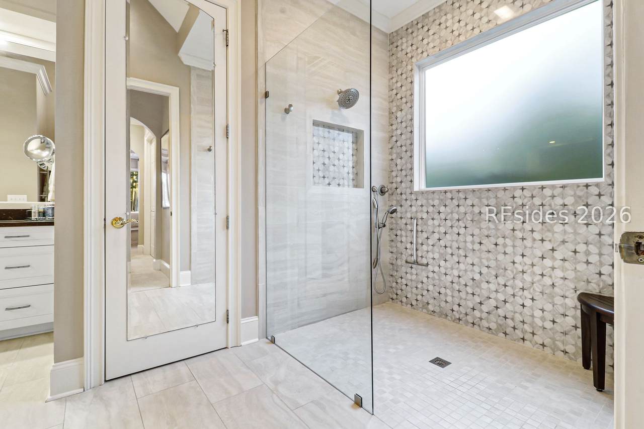 10 Abbeville Court - Photo 1