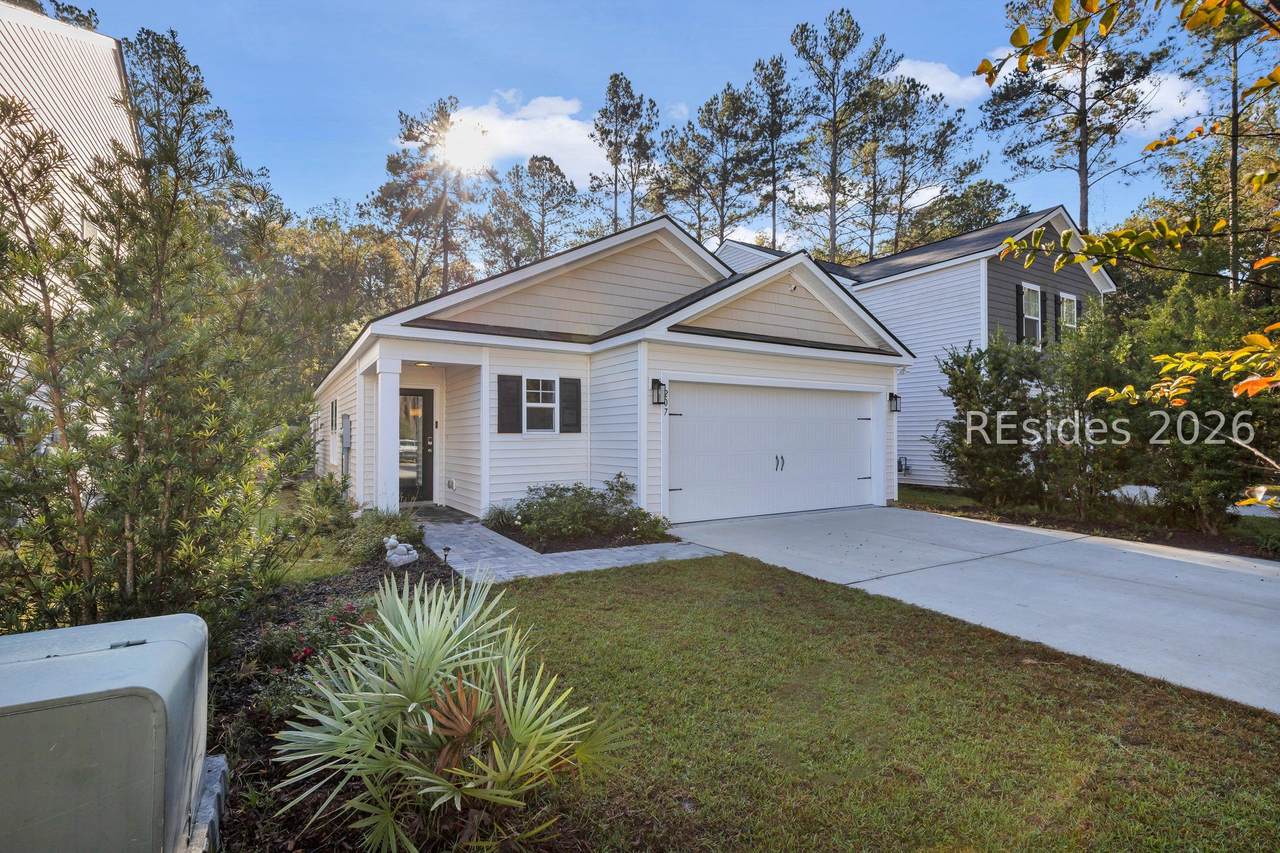 207 Mascot Court - Photo 1