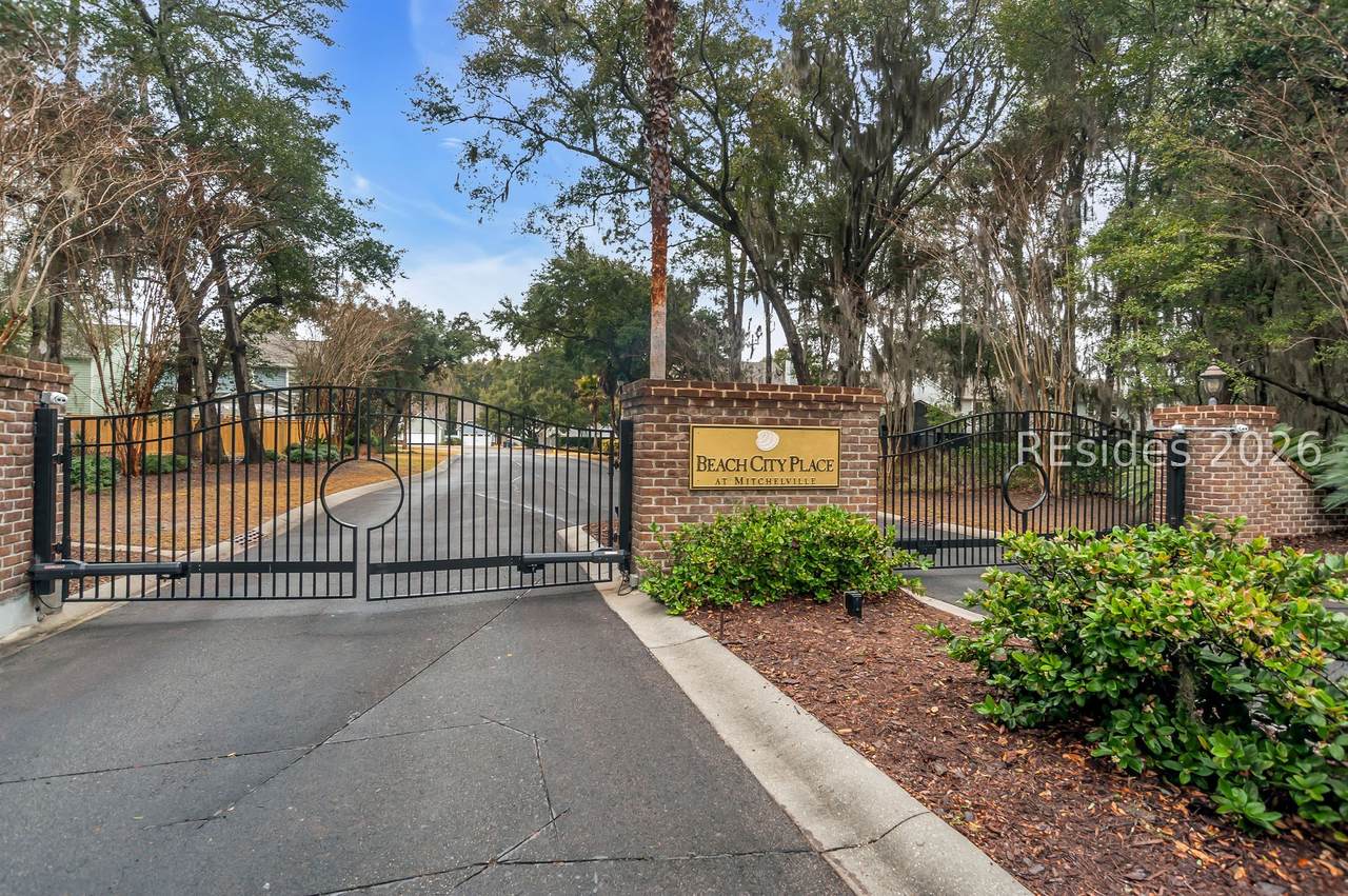 44 Circlewood Drive - Photo 1