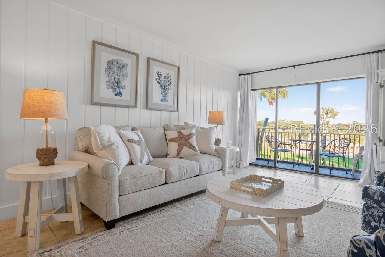 10 Lighthouse Road - Photo 1