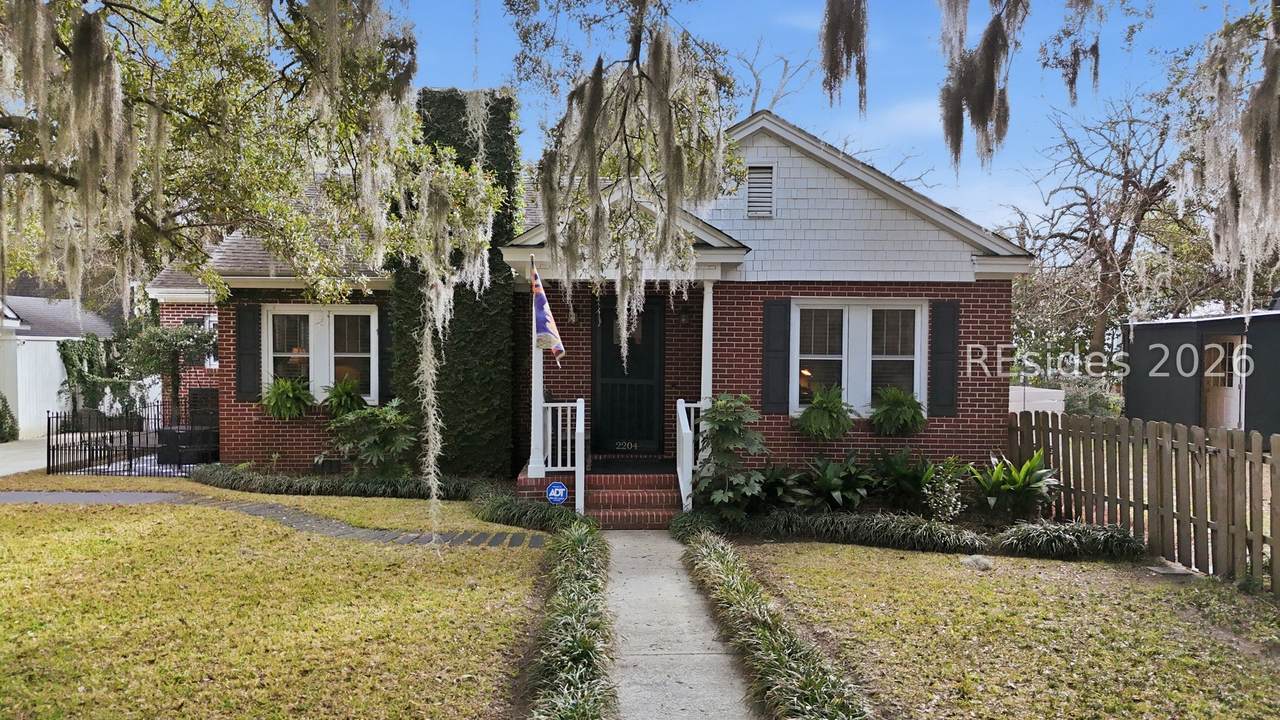2204 North Street - Photo 1