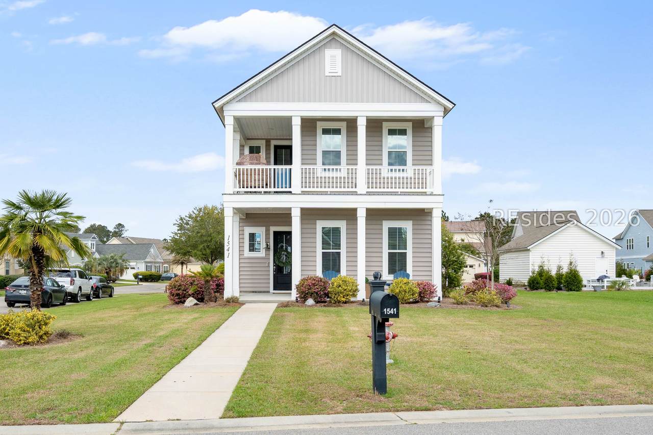 1541 Club Way - Photo 1