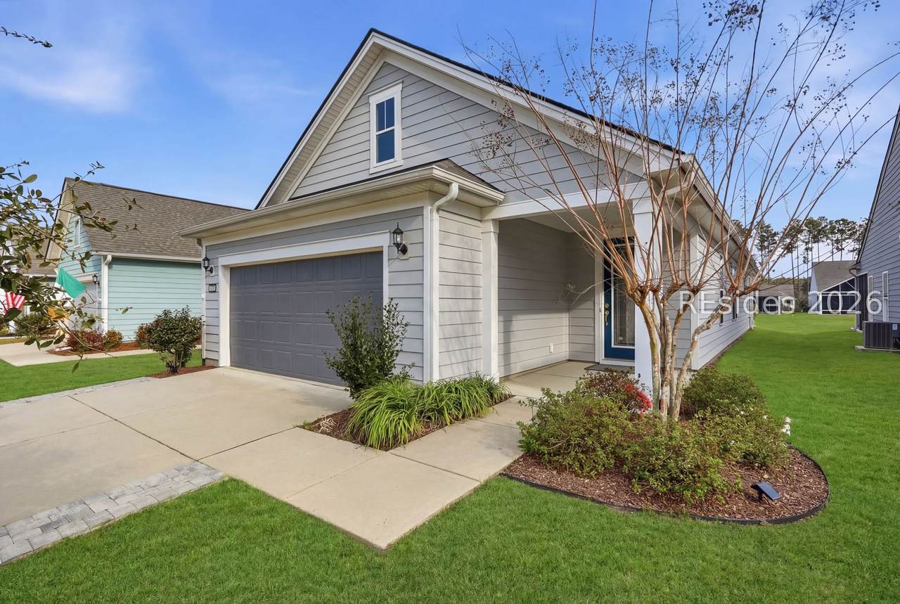452 Blue Jay Lane - Photo 1