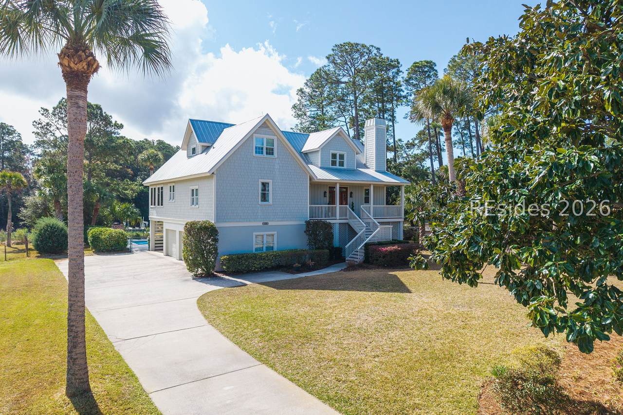 22 Blue Heron Point - Photo 1