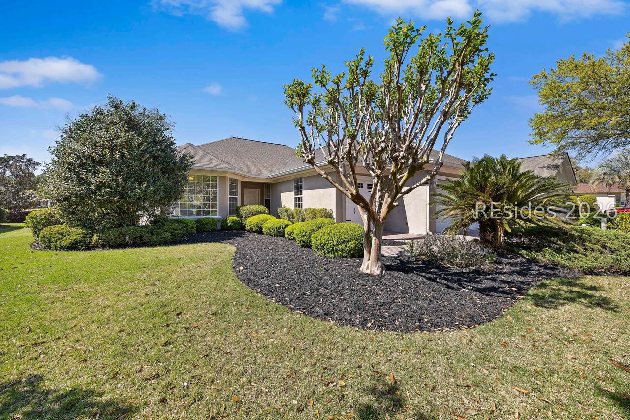 56 Falmouth Way - Photo 1
