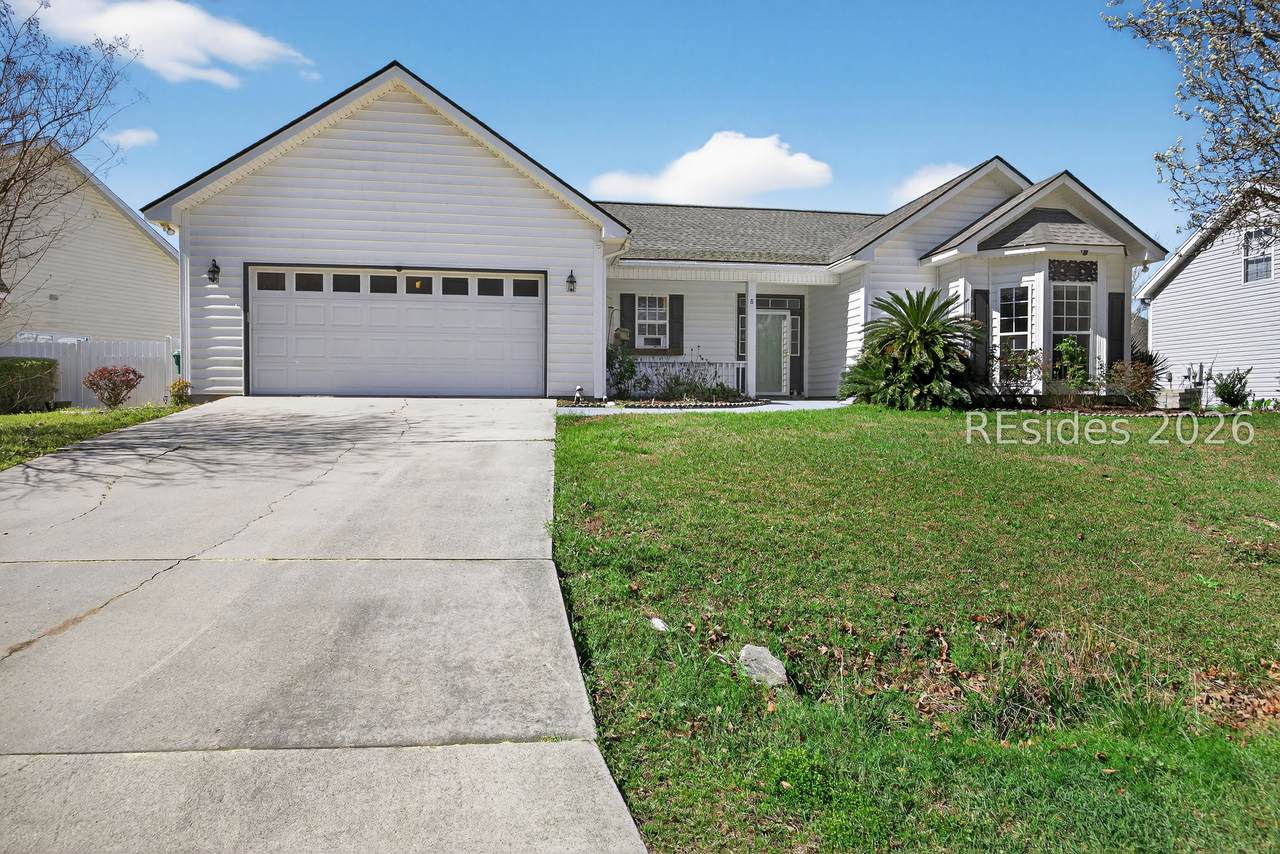 8 Parrot Creek Drive - Photo 1