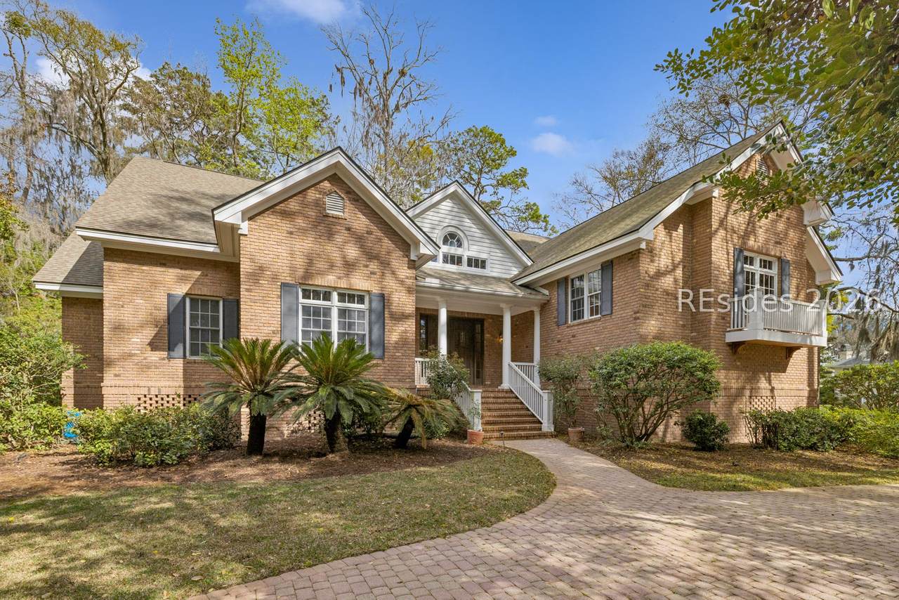 11 Retreat Drive - Photo 1