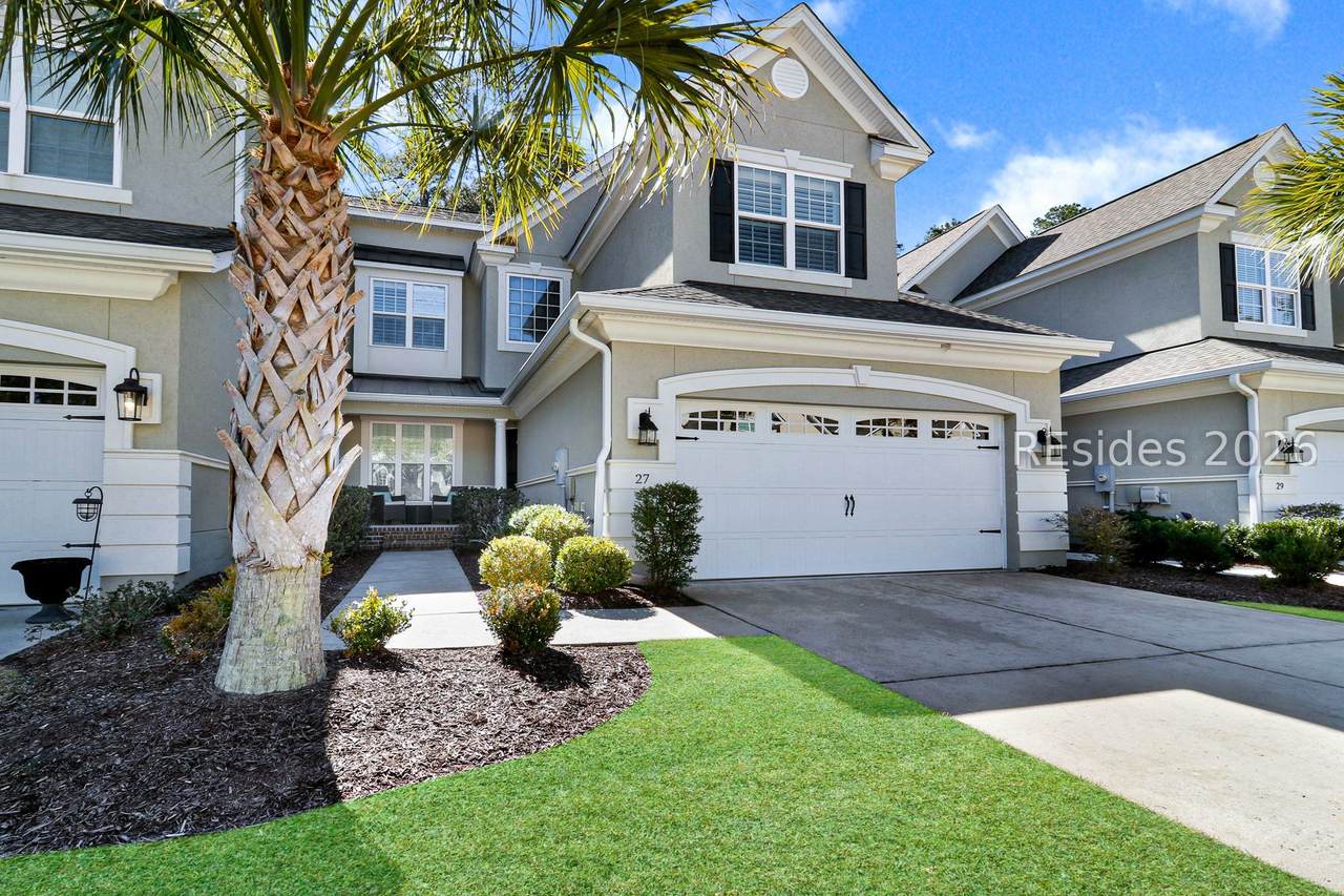 27 Paxton Circle - Photo 1