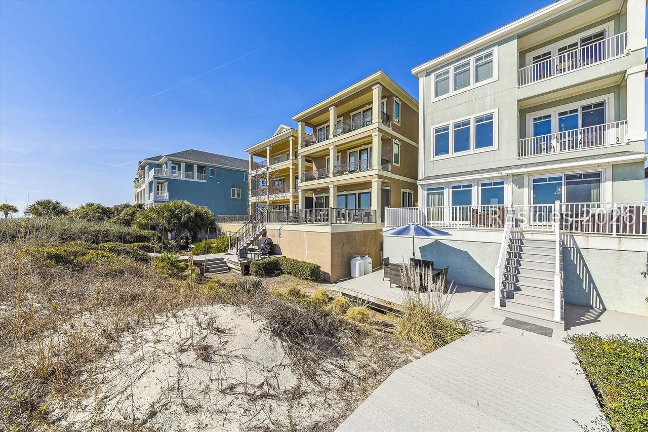 19 Singleton Beach Place - Photo 1