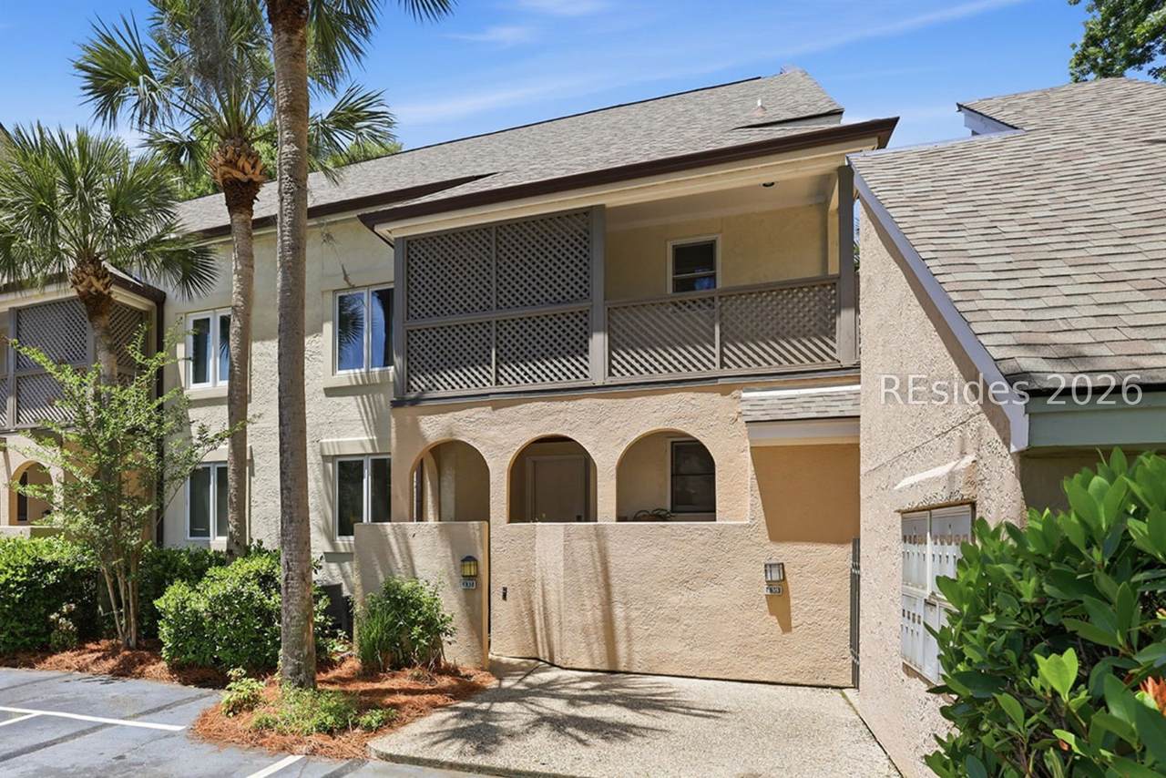 100 Colonnade Drive - Photo 1