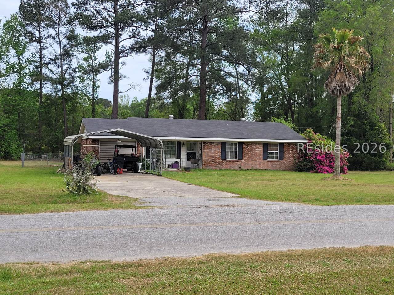 6 Epps Avenue - Photo 1