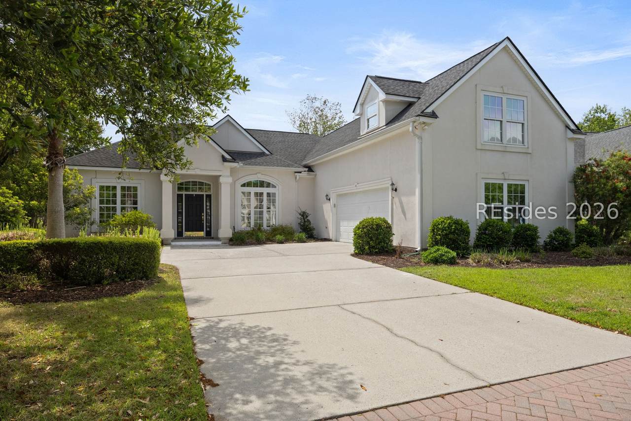 13 Gables Lane - Photo 1