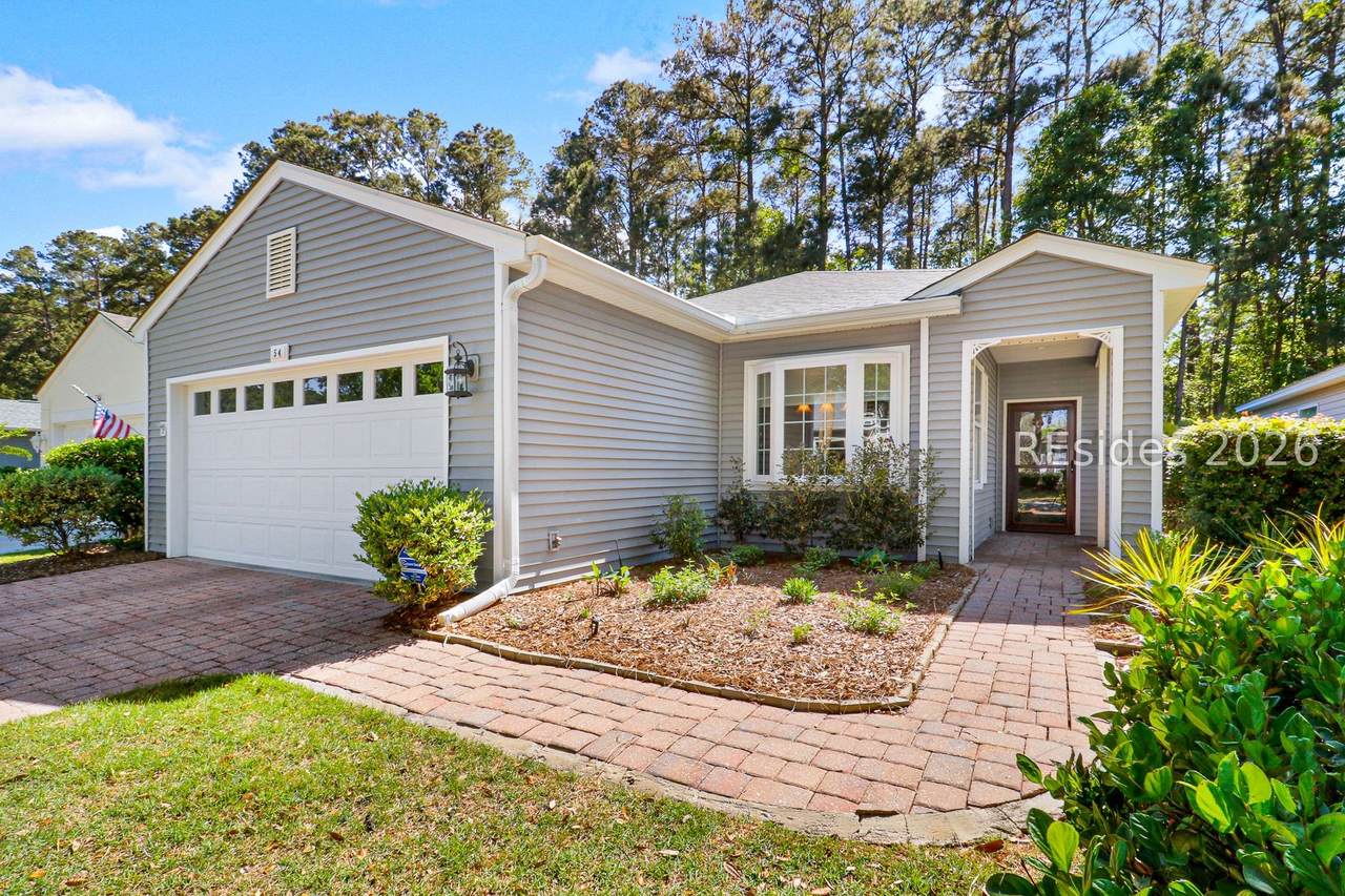 54 Plymouth Lane - Photo 1