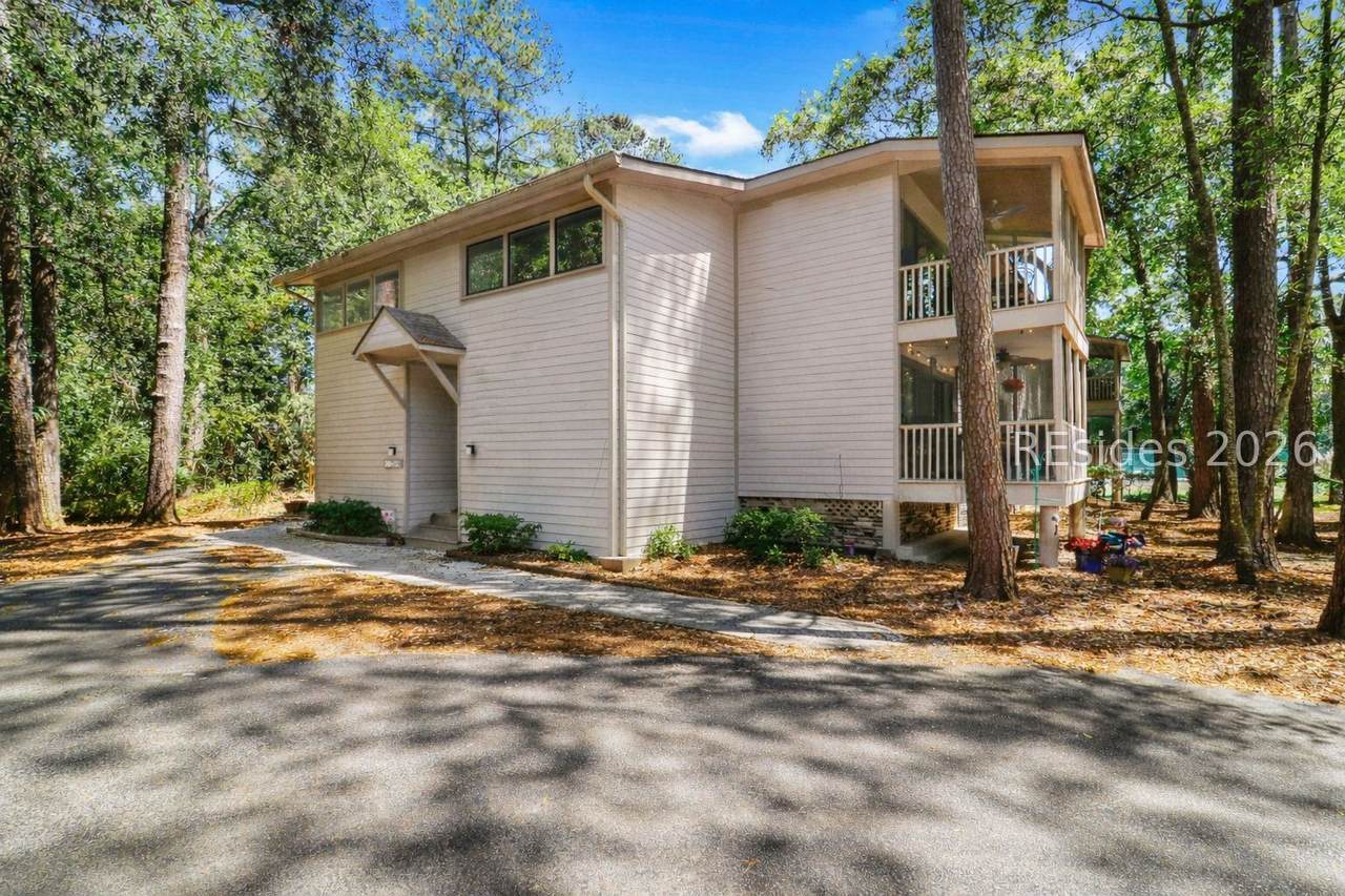 29 Three Mast Lane - Photo 1