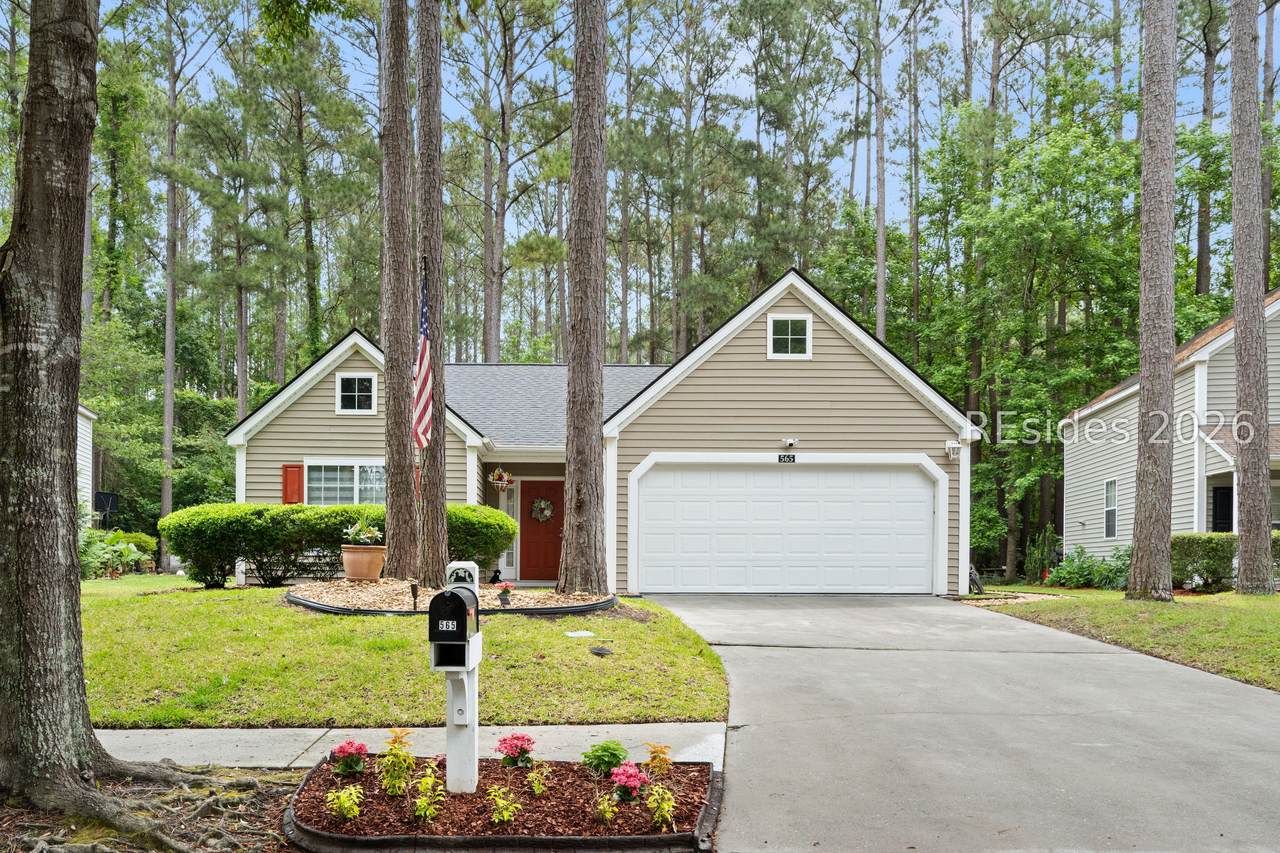 565 Mill Street - Photo 1