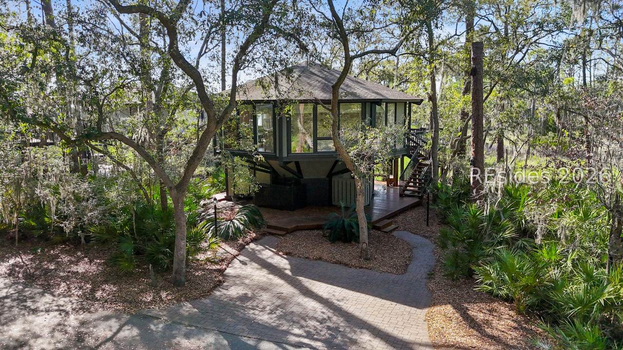 2065 Deer Island Road - Photo 1