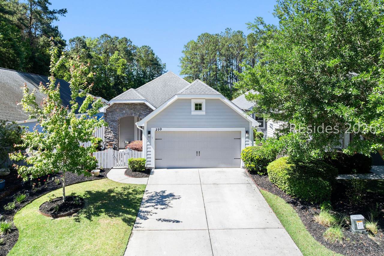 299 Hampton Lake Crossing - Photo 1