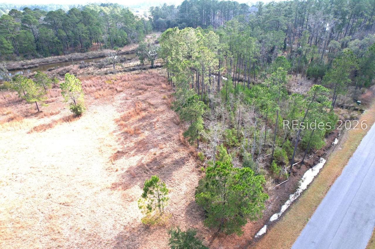 517 Bridle Path Boulevard - Photo 1