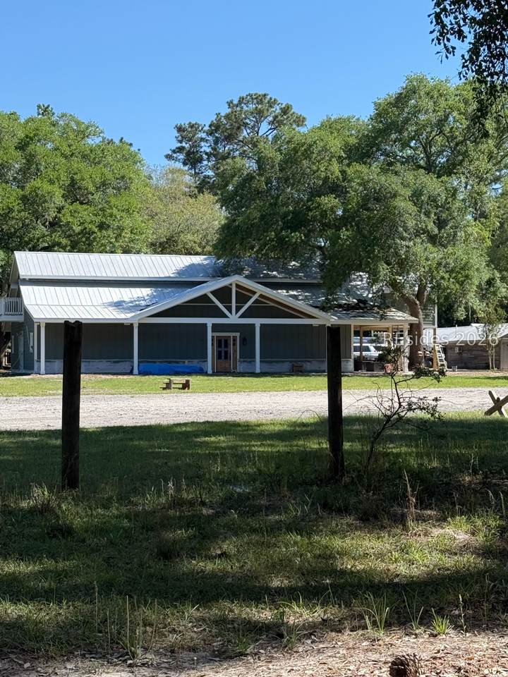 104 Stillwell Road - Photo 1