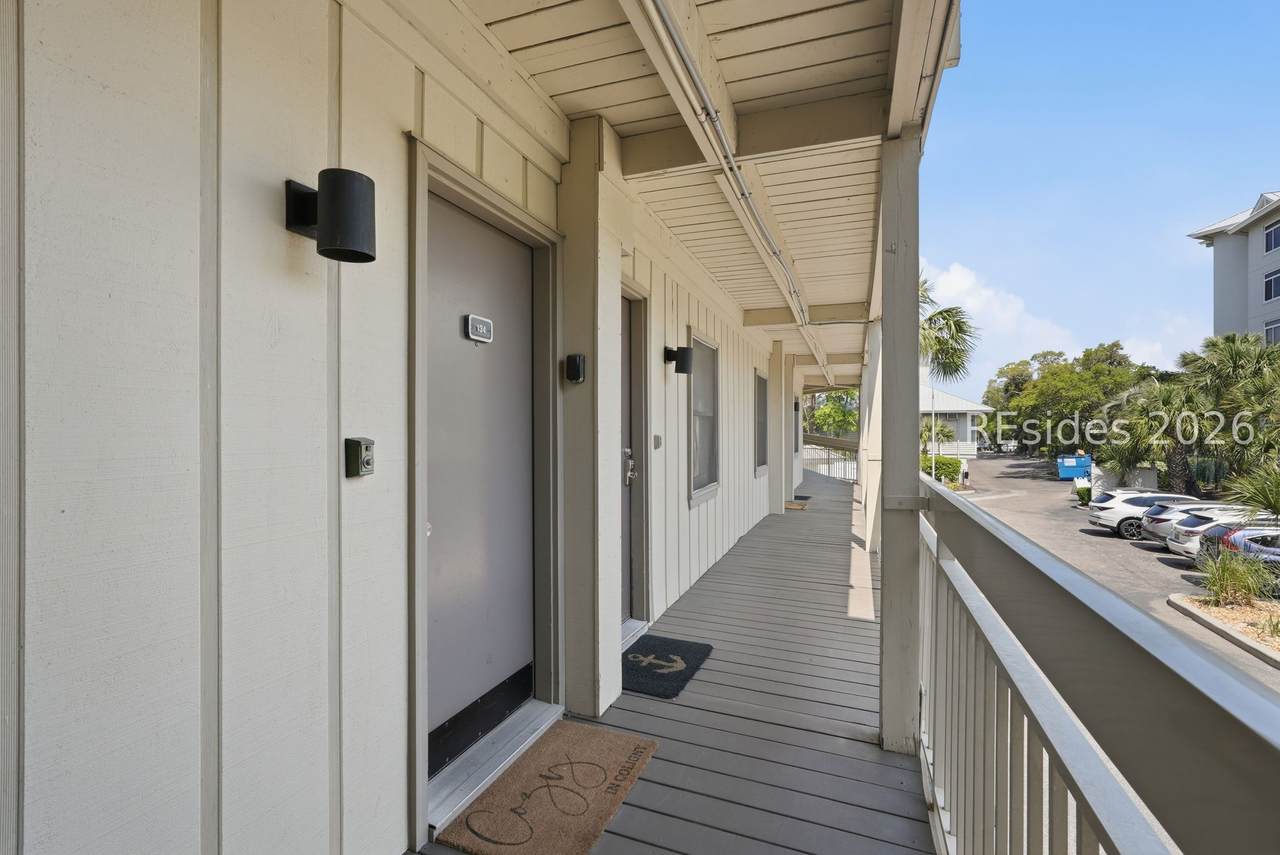 4 Forest Beach Drive - Photo 1