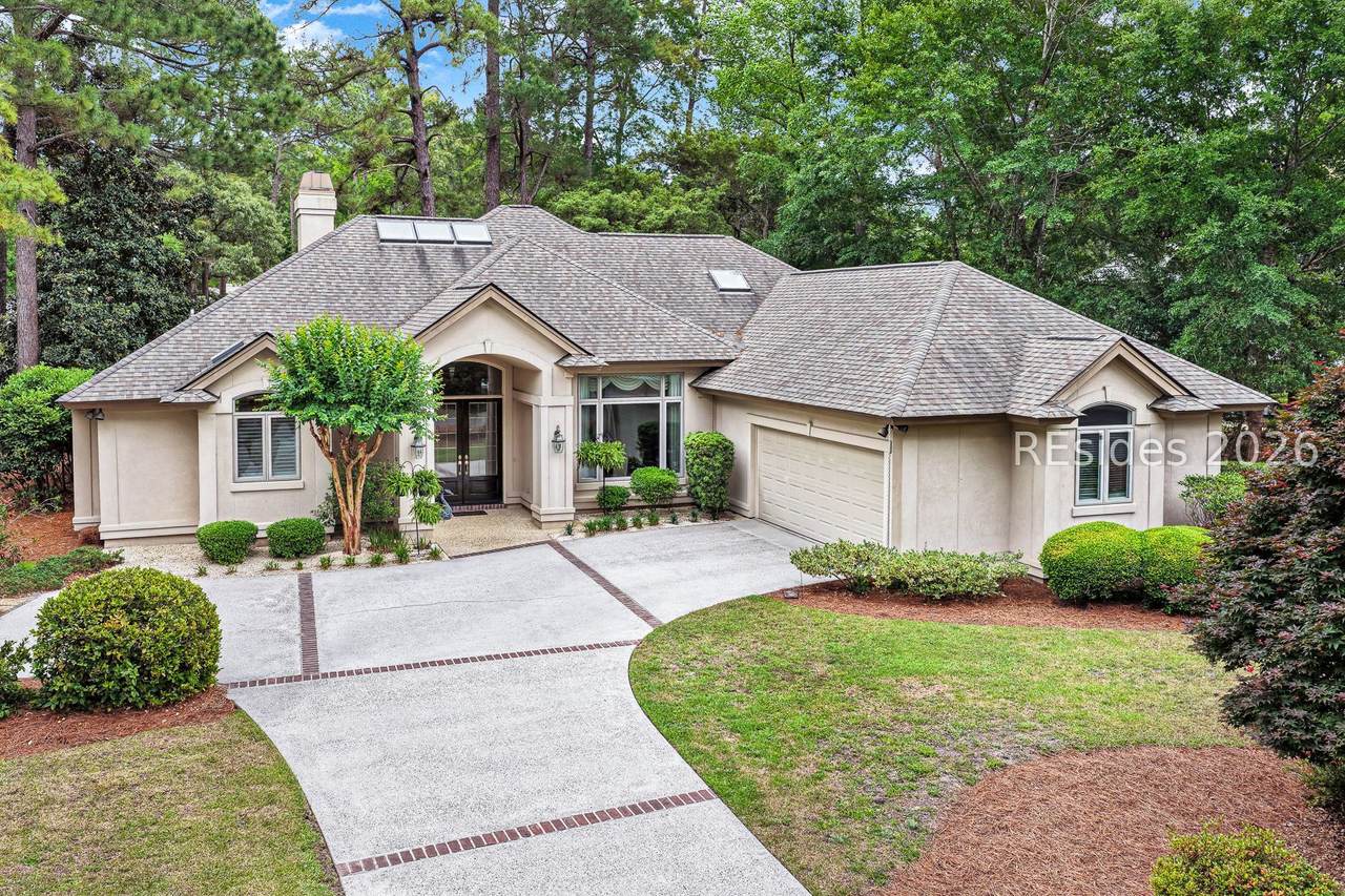 9 Clearwater Lane - Photo 1