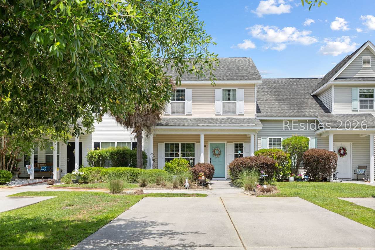 13 Running Oak Drive - Photo 1