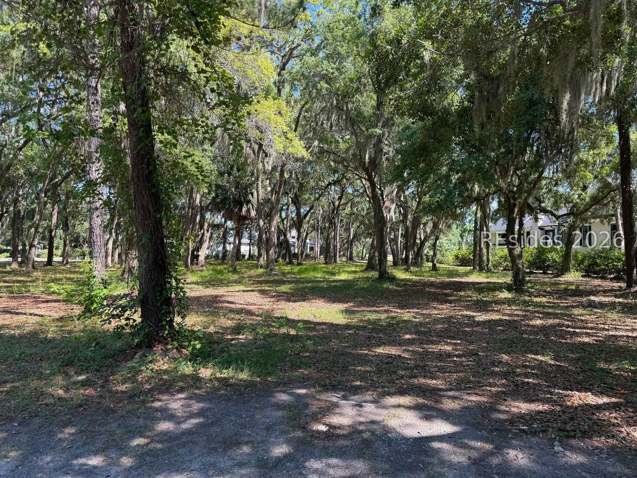 102 Inverness Drive - Photo 1
