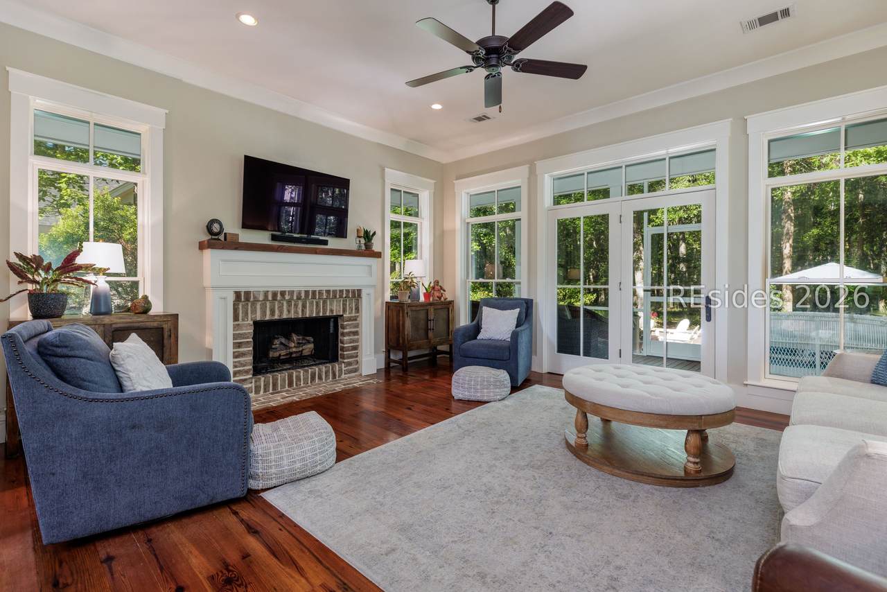 https://bt-photos.global.ssl.fastly.net/hhimls/1280_boomver_1_508382-2.jpg