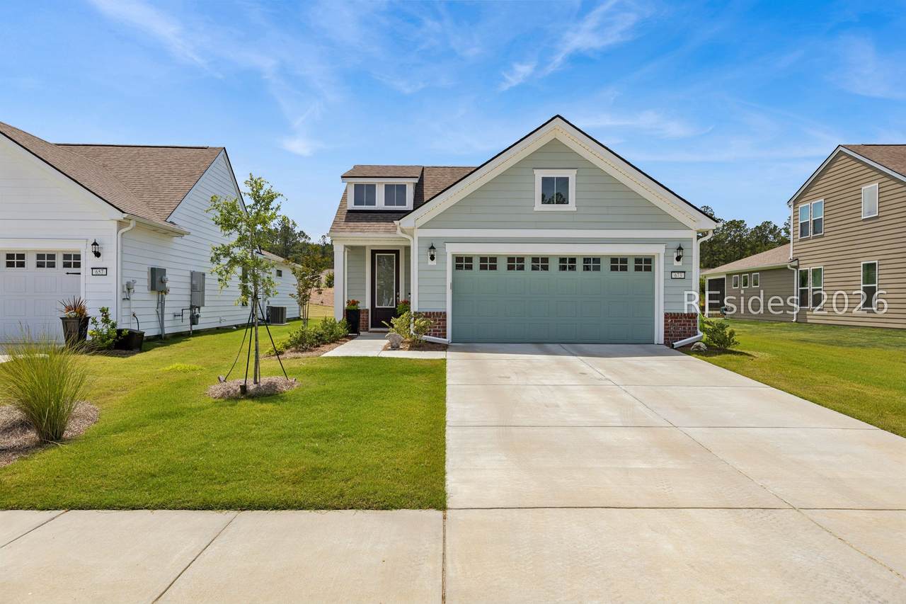 673 Aurora Way - Photo 1