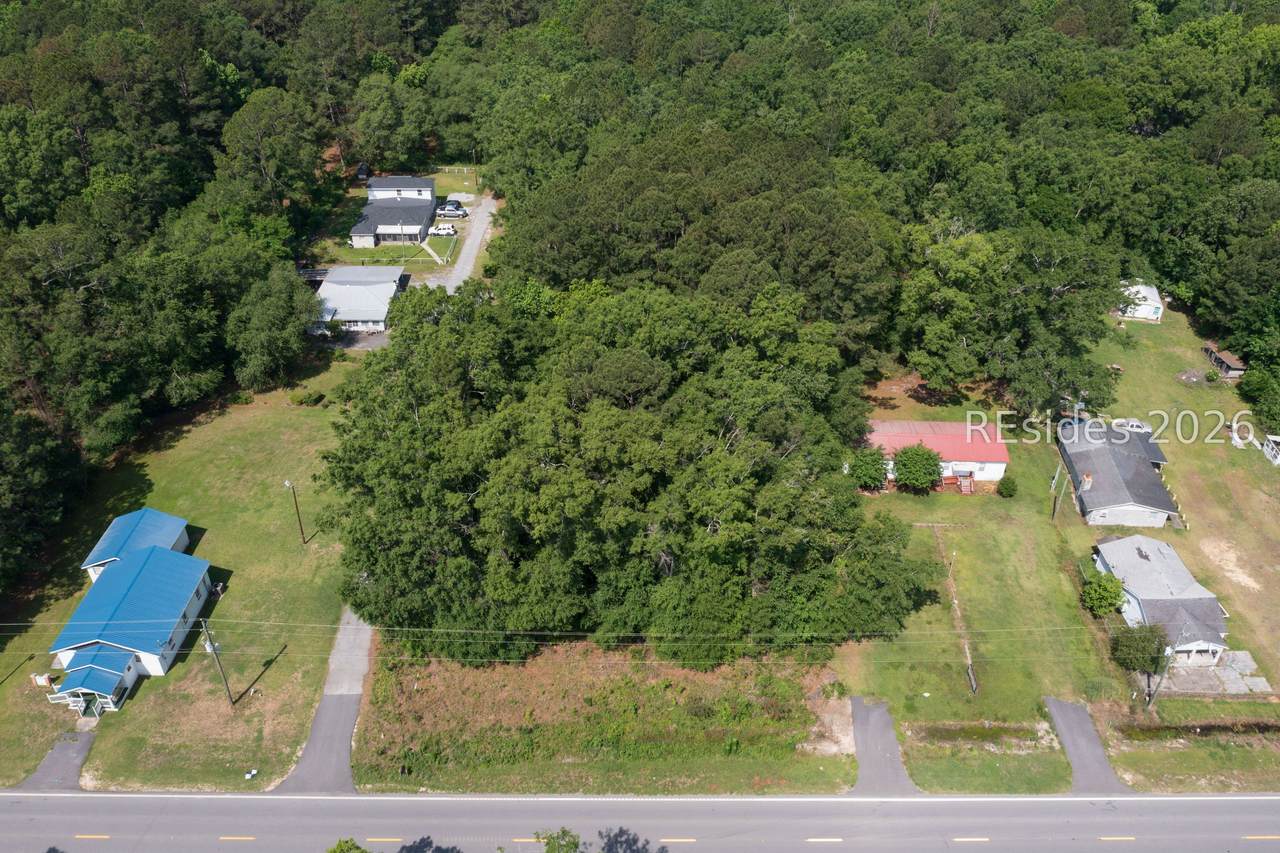 741 Deerfield Road - Photo 1