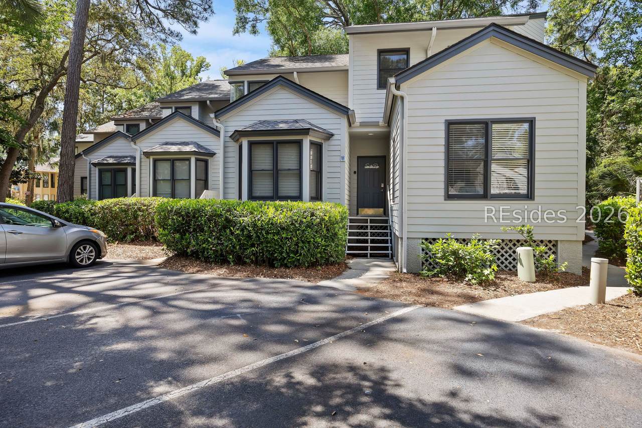 19 Lemoyne Avenue - Photo 1