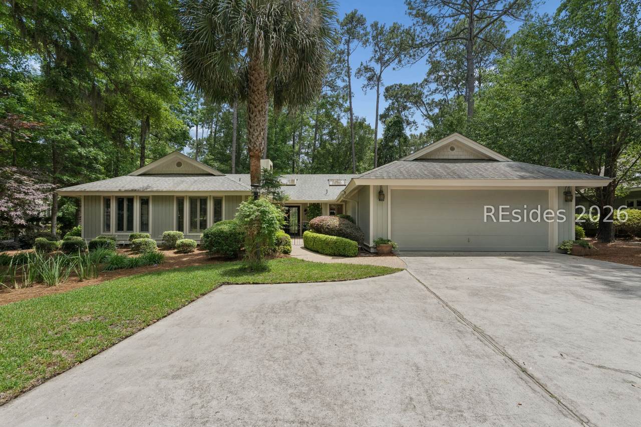 4 Hickory Forest Drive - Photo 1